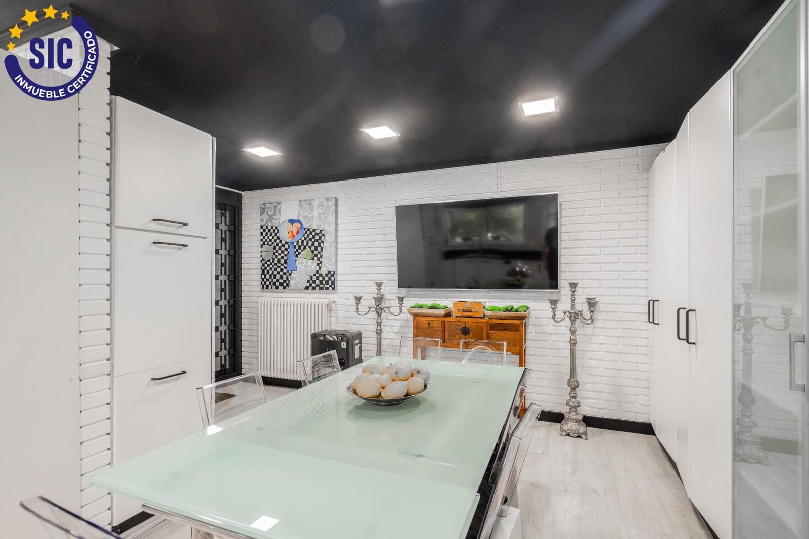 6 slaapkamer Villa te koop in La Canada met zwembad - € 1.000.000 (Ref: 9014416)