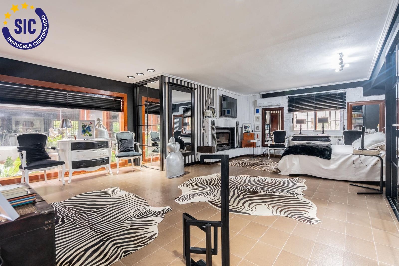 6 slaapkamer Villa te koop in La Canada met zwembad - € 1.000.000 (Ref: 9014416)