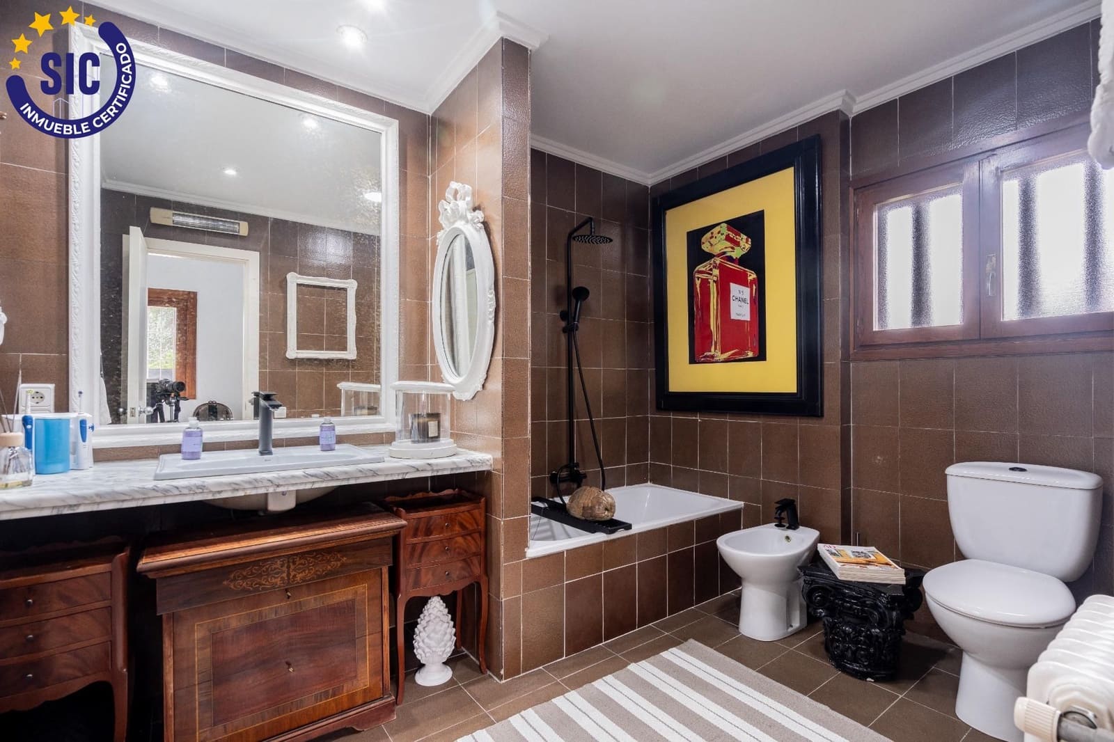 6 slaapkamer Villa te koop in La Canada met zwembad - € 1.000.000 (Ref: 9014416)