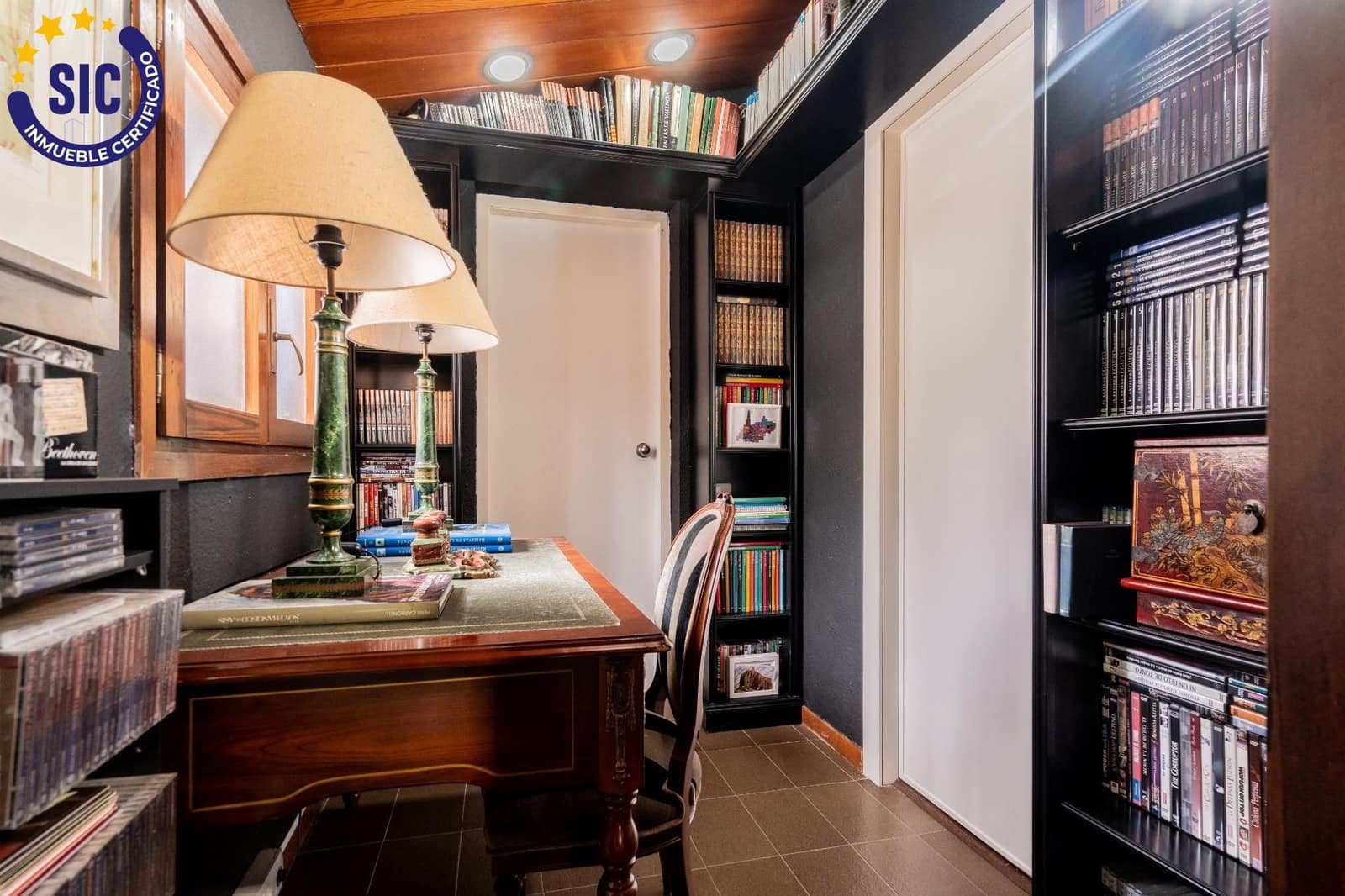 6 slaapkamer Villa te koop in La Canada met zwembad - € 1.000.000 (Ref: 9014416)