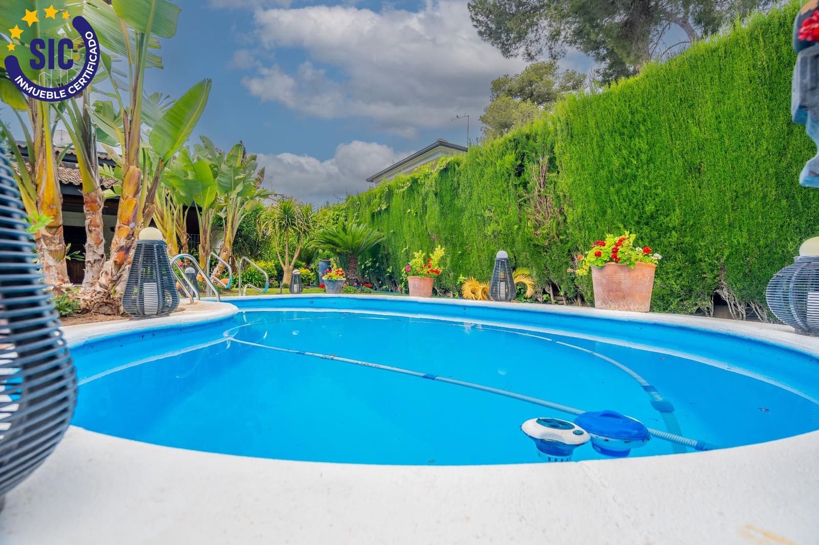 6 slaapkamer Villa te koop in La Canada met zwembad - € 1.000.000 (Ref: 9014416)