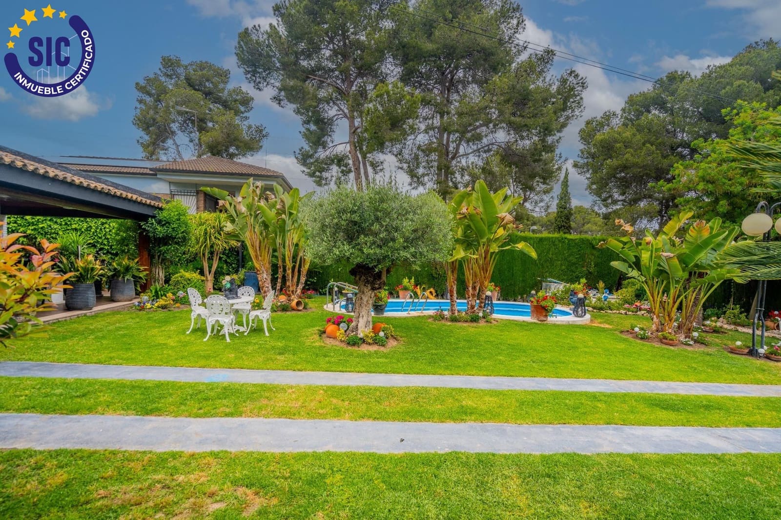 6 slaapkamer Villa te koop in La Canada met zwembad - € 1.000.000 (Ref: 9014416)