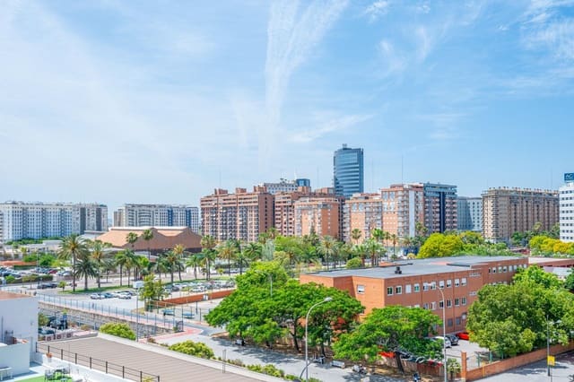 3 soveværelse Lejlighed til salg i La Creu del Grau, Valencia by med garage - € 380.000 (Ref: 9036815)