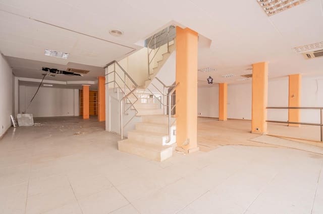 Kommersiell til salgs i Benetússer - € 330 000 (Ref: 9057737)