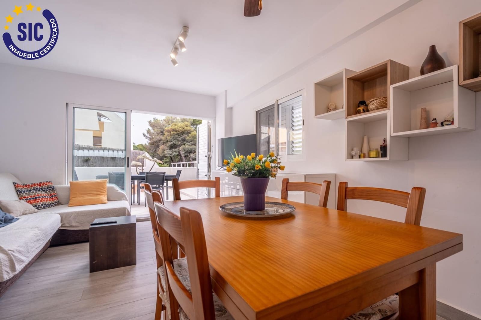 4 soveværelse Lejlighed til salg i Valencia by med swimmingpool garage - € 340.000 (Ref: 9095380)