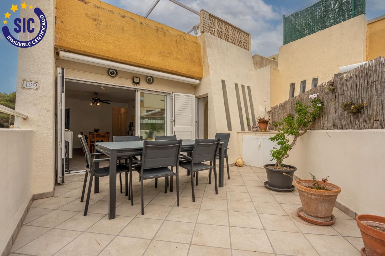 4 soveværelse Lejlighed til salg i Valencia by med swimmingpool garage - € 340.000 (Ref: 9095380)