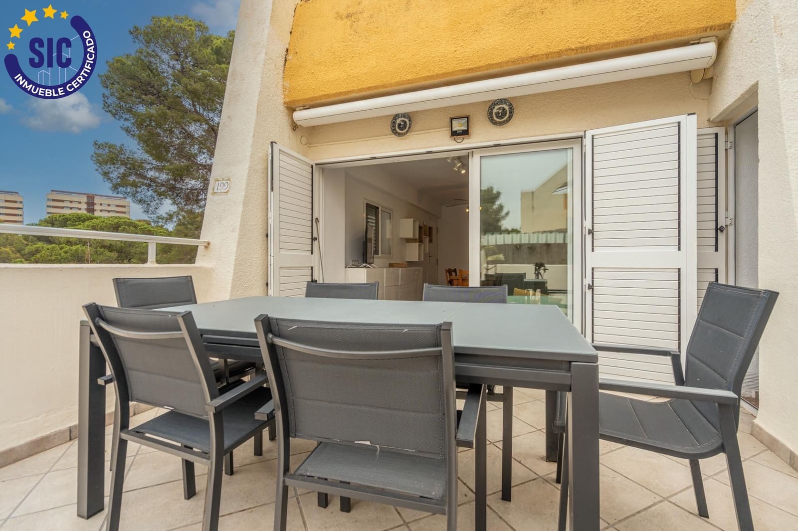 4 soveværelse Lejlighed til salg i Valencia by med swimmingpool garage - € 340.000 (Ref: 9095380)