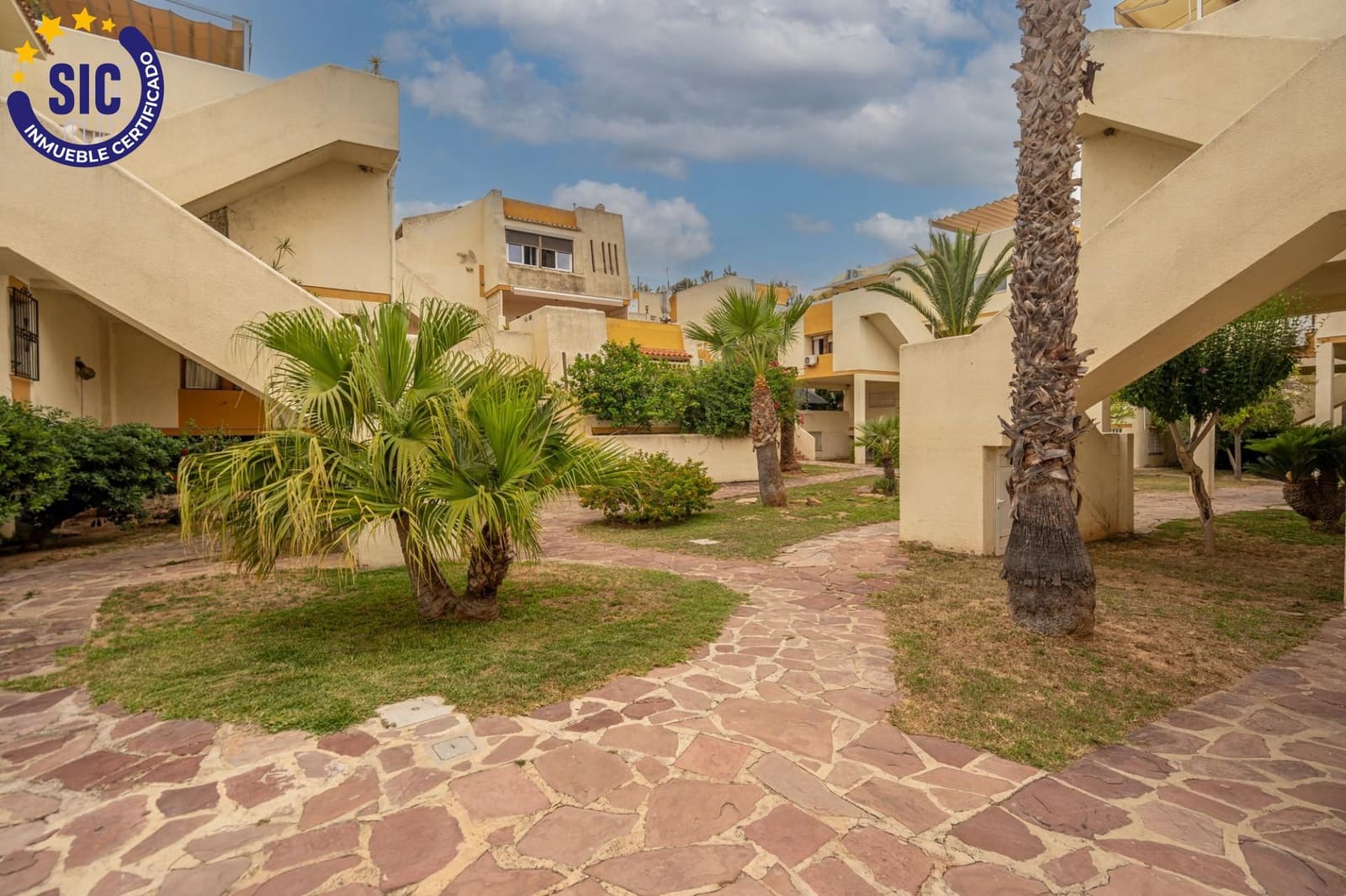 4 soveværelse Lejlighed til salg i Valencia by med swimmingpool garage - € 340.000 (Ref: 9095380)