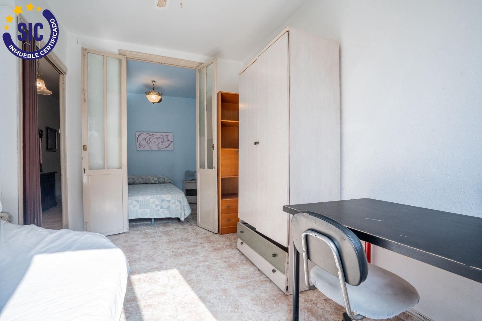 3 slaapkamer Flat te koop in Valencia stad - € 175.000 (Ref: 9163950)