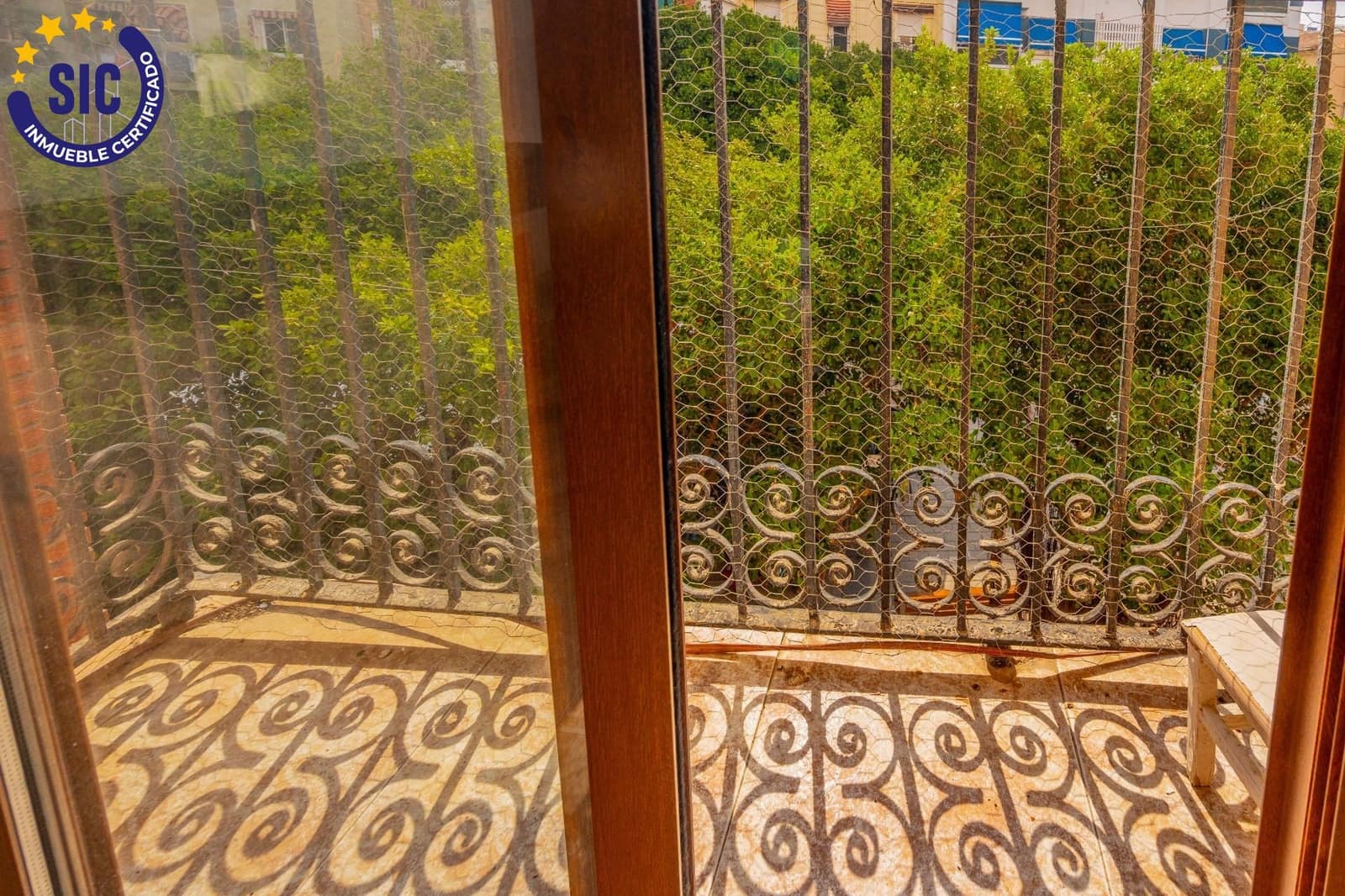 3 slaapkamer Flat te koop in Valencia stad - € 175.000 (Ref: 9163950)