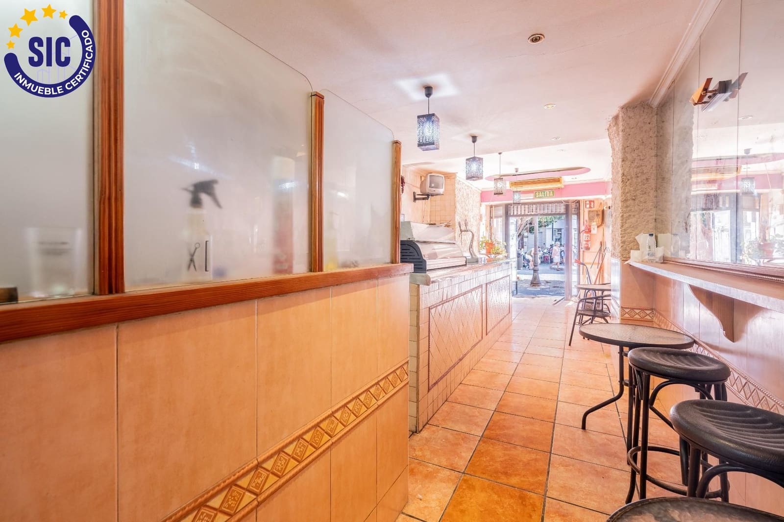 Kommersiell till salu i Valencia stad - 170 000 € (Ref: 9163951)