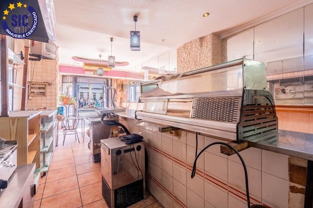 Commercial for sale in Cabanyal-Canyamelar, Valencia city - € 170,000 (Ref: 9163951)