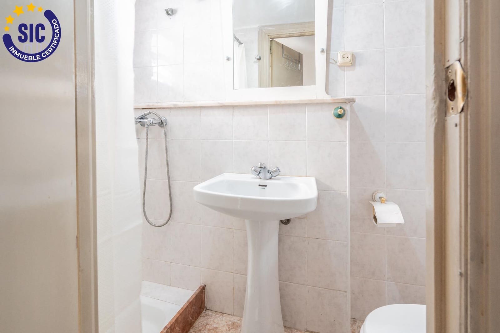 2 soveværelse Lejlighed til salg i Valencia by - € 275.000 (Ref: 9163952)