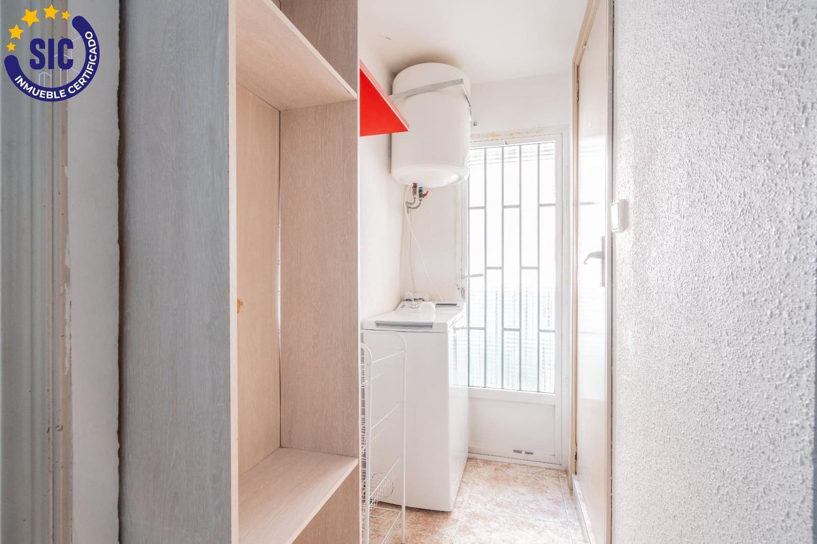 2 soveværelse Lejlighed til salg i Valencia by - € 275.000 (Ref: 9163952)