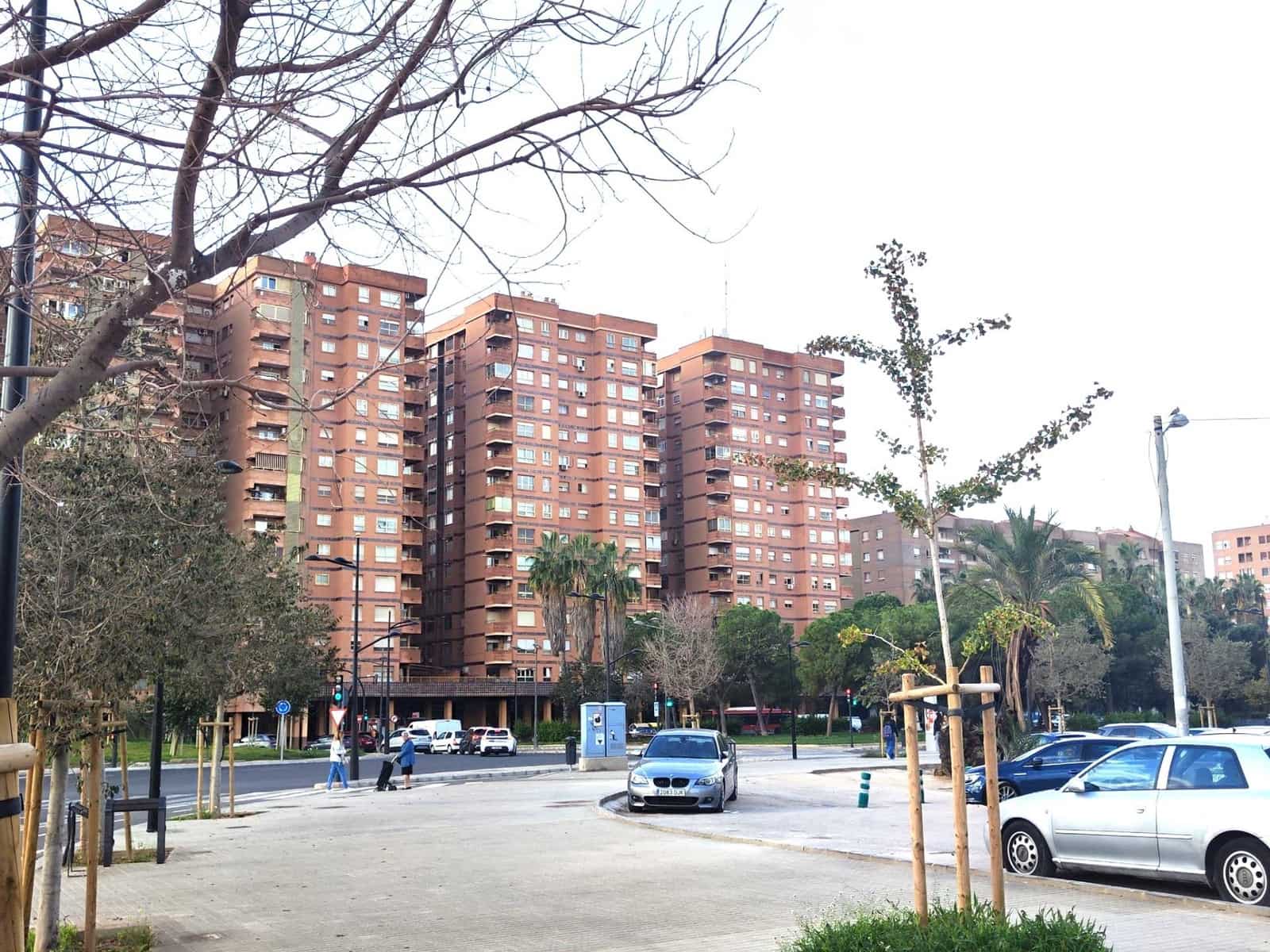 Lejlighed til salg i Valencia by - € 180.000 (Ref: 9200651)