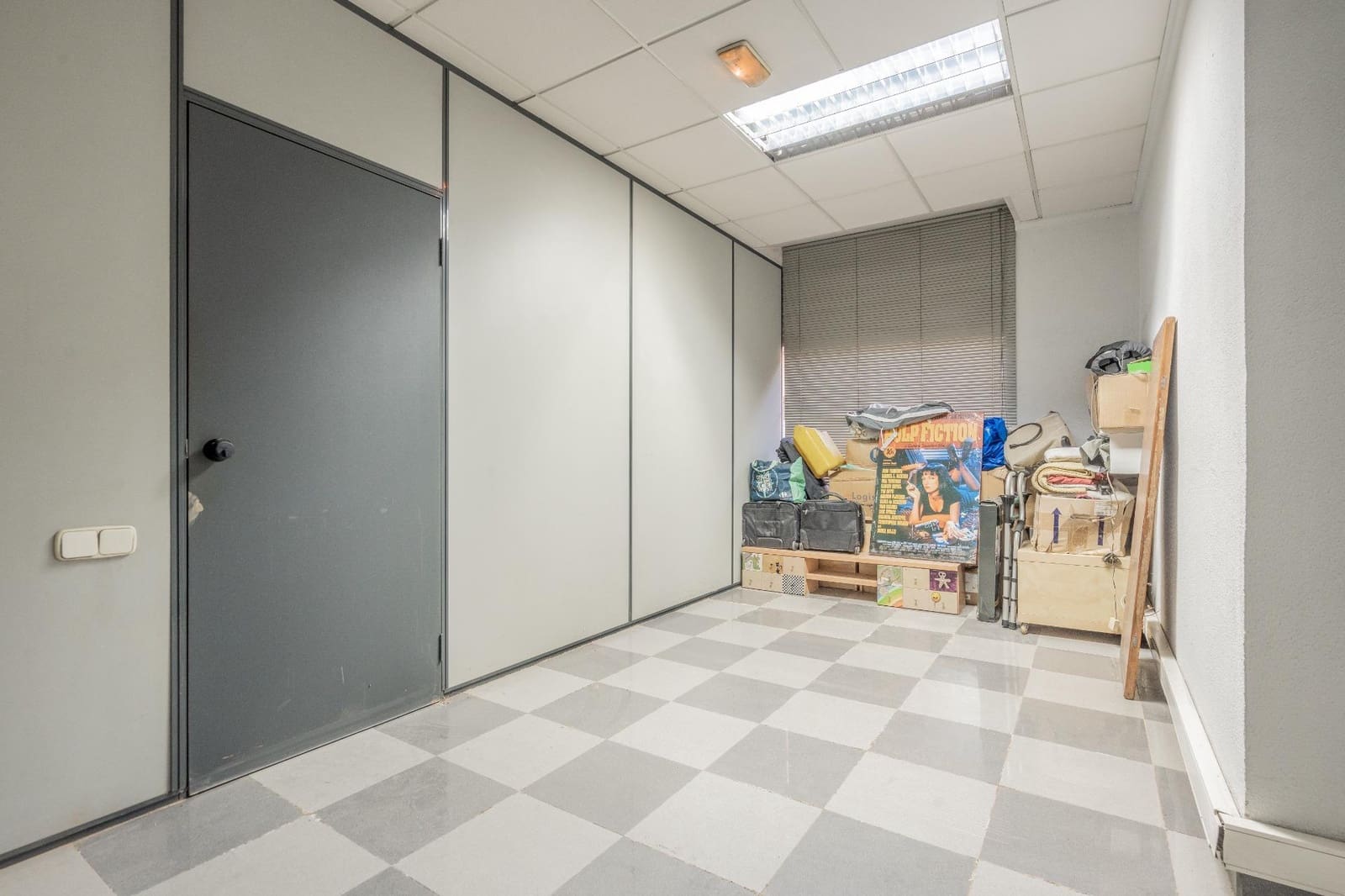 Komercyjne na sprzedaż w Xirivella - 350 000 € (Ref: 9252237)