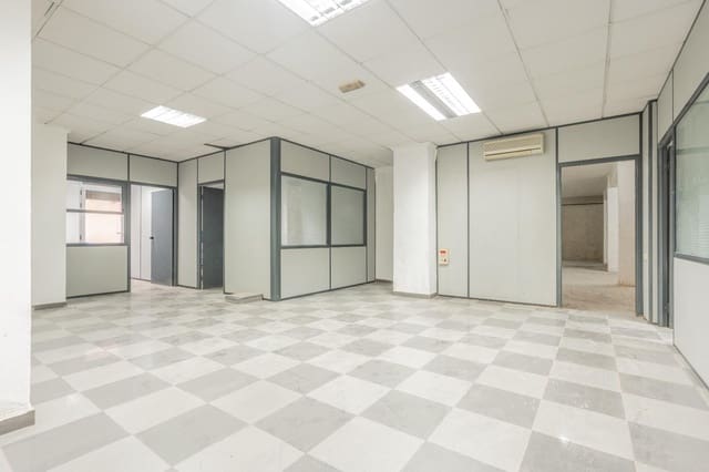 Erhverv til salg i Xirivella - € 350.000 (Ref: 9252237)