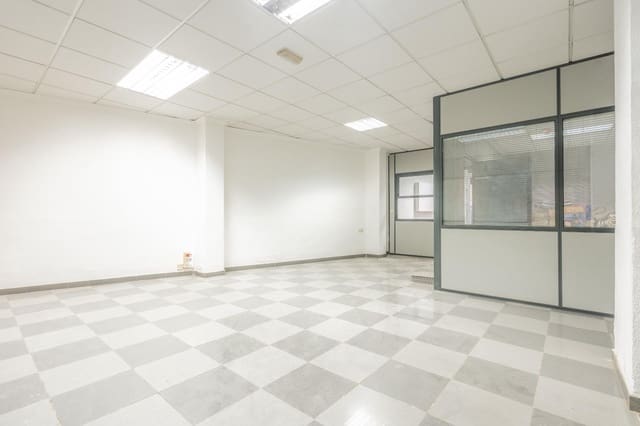 Erhverv til salg i Xirivella - € 350.000 (Ref: 9252237)