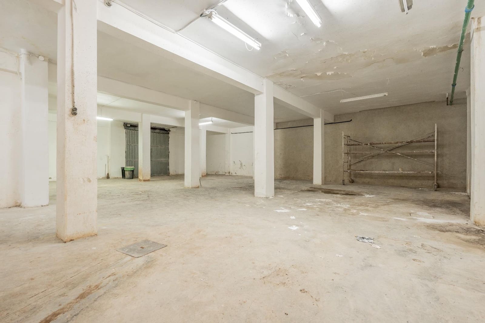 Komercyjne na sprzedaż w Xirivella - 350 000 € (Ref: 9252237)