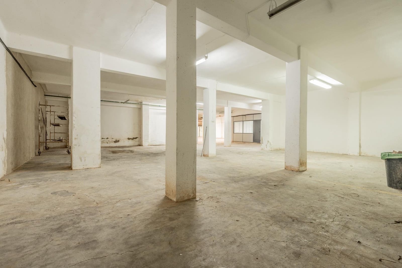 Komercyjne na sprzedaż w Xirivella - 350 000 € (Ref: 9252237)