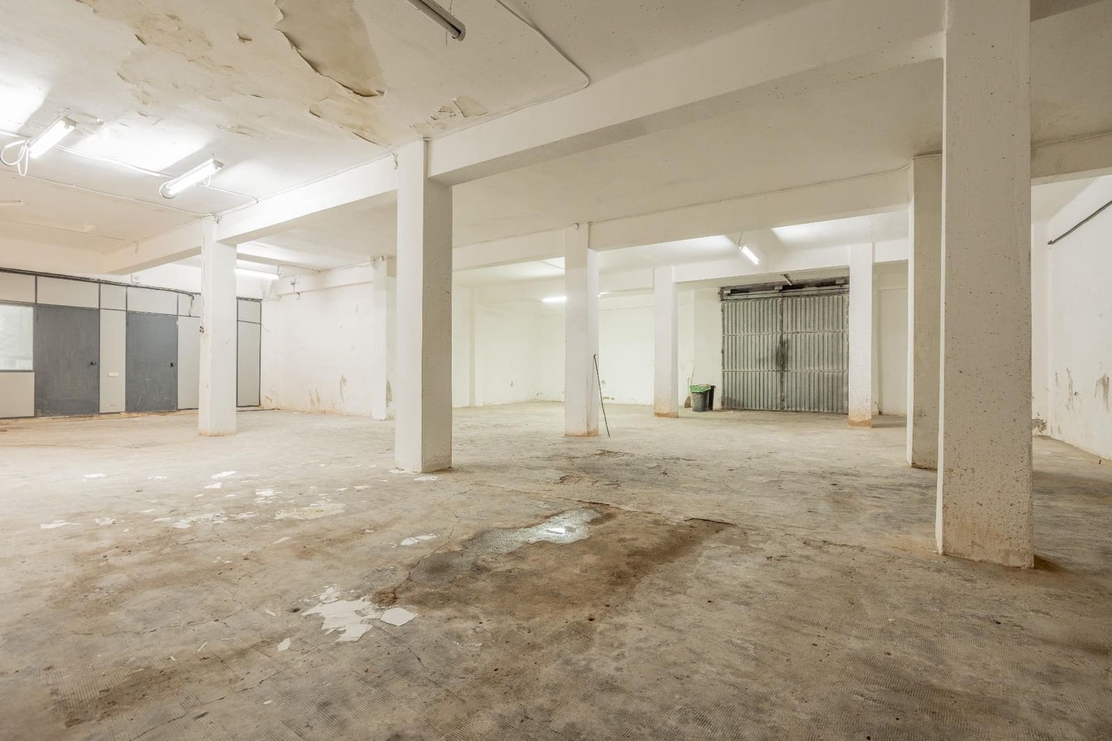 Komercyjne na sprzedaż w Xirivella - 350 000 € (Ref: 9252237)