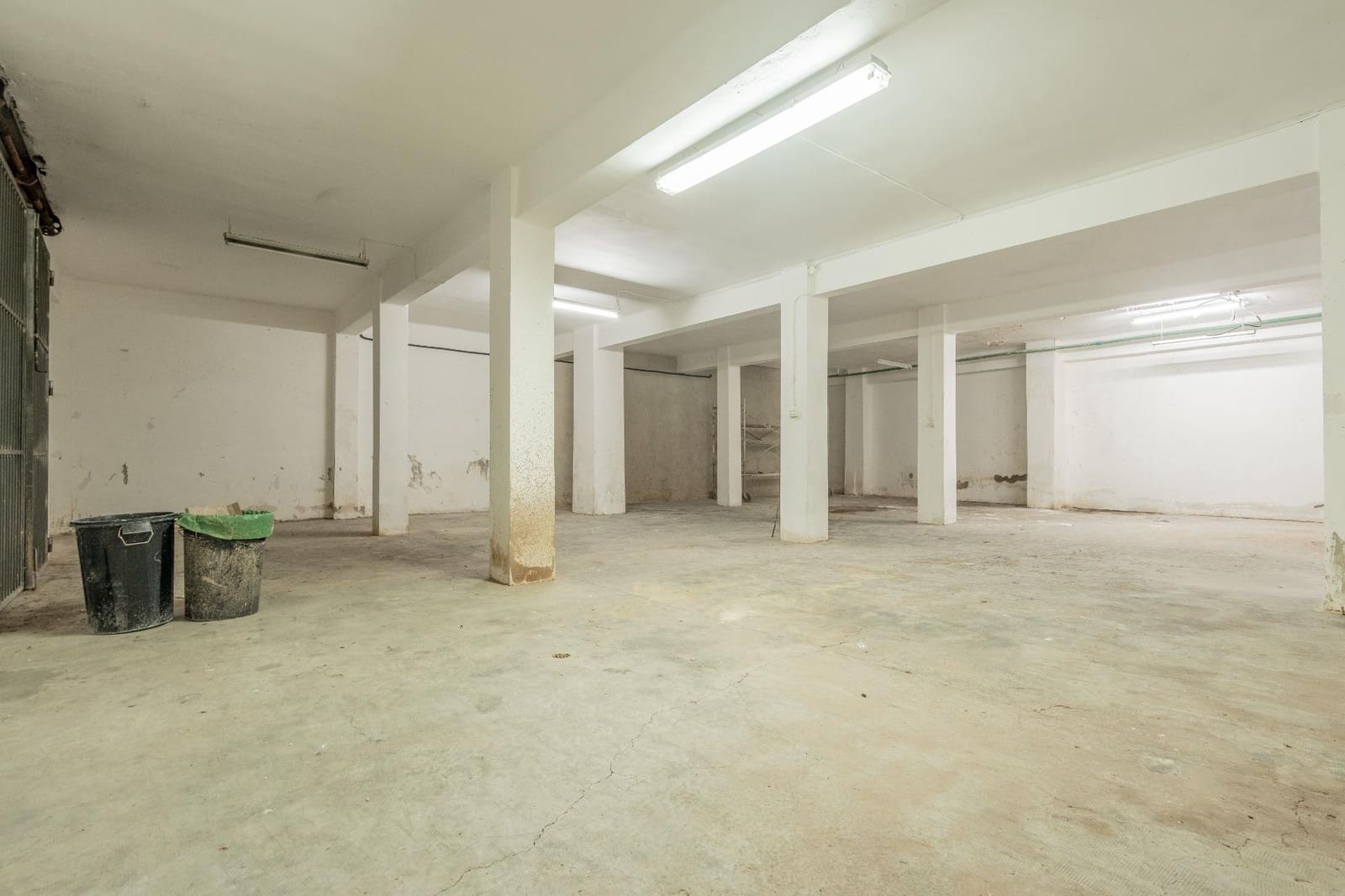 Komercyjne na sprzedaż w Xirivella - 350 000 € (Ref: 9252237)