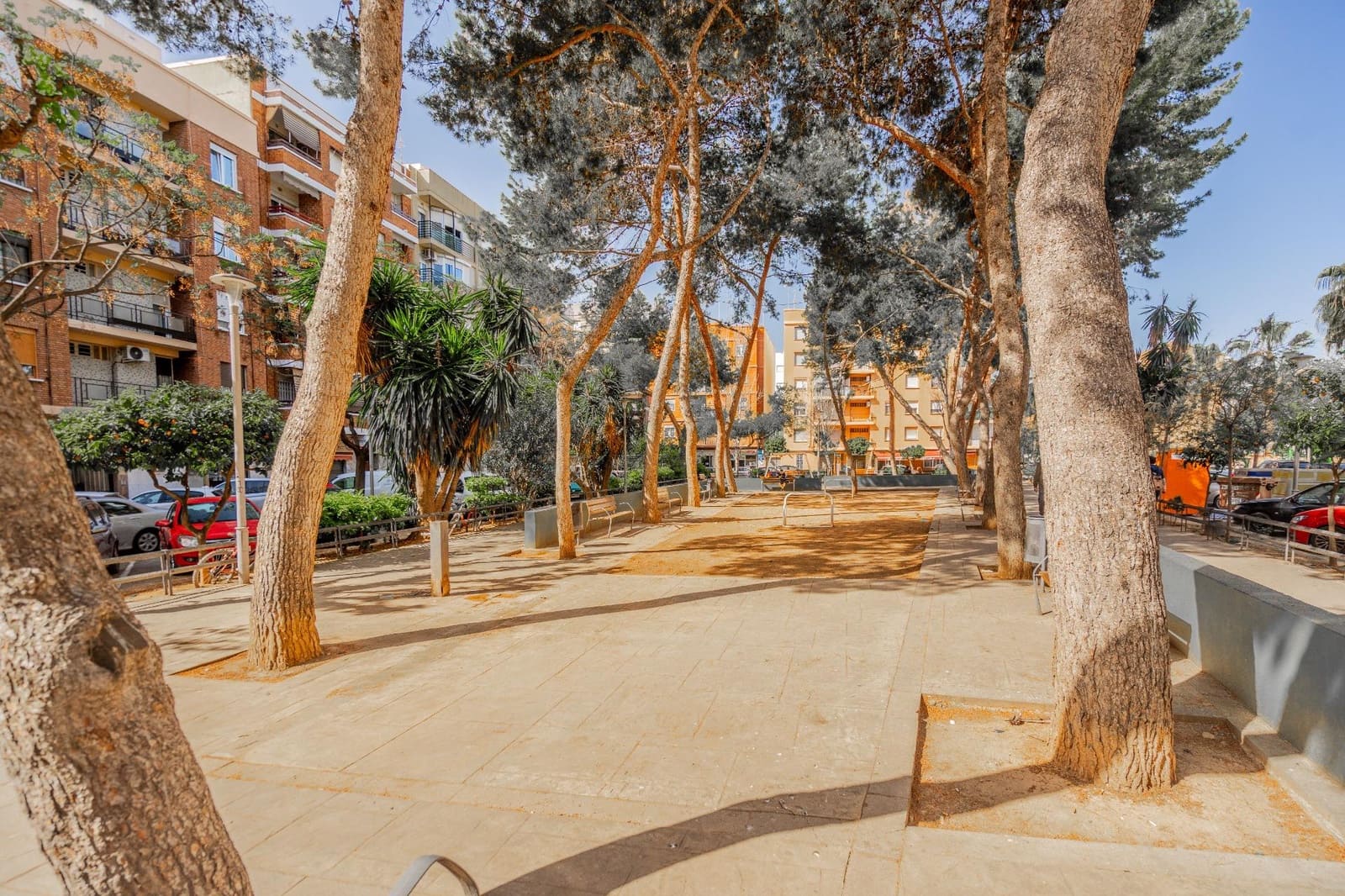 Komercyjne na sprzedaż w Xirivella - 350 000 € (Ref: 9252237)