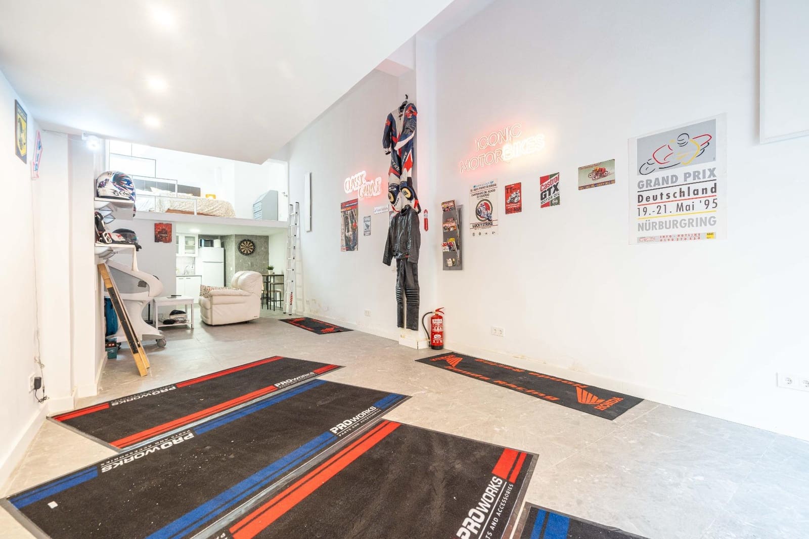 1 sovrum Kommersiell till salu i Valencia stad - 109 000 € (Ref: 9294271)