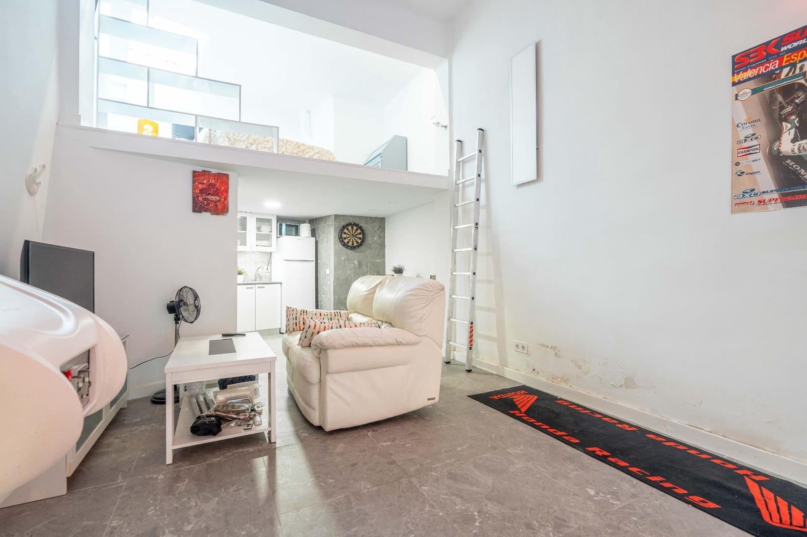 1 sovrum Kommersiell till salu i Valencia stad - 109 000 € (Ref: 9294271)