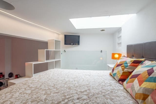 1 bedroom Commercial for sale in Mont-Olivet, Valencia city - € 109,000 (Ref: 9294271)