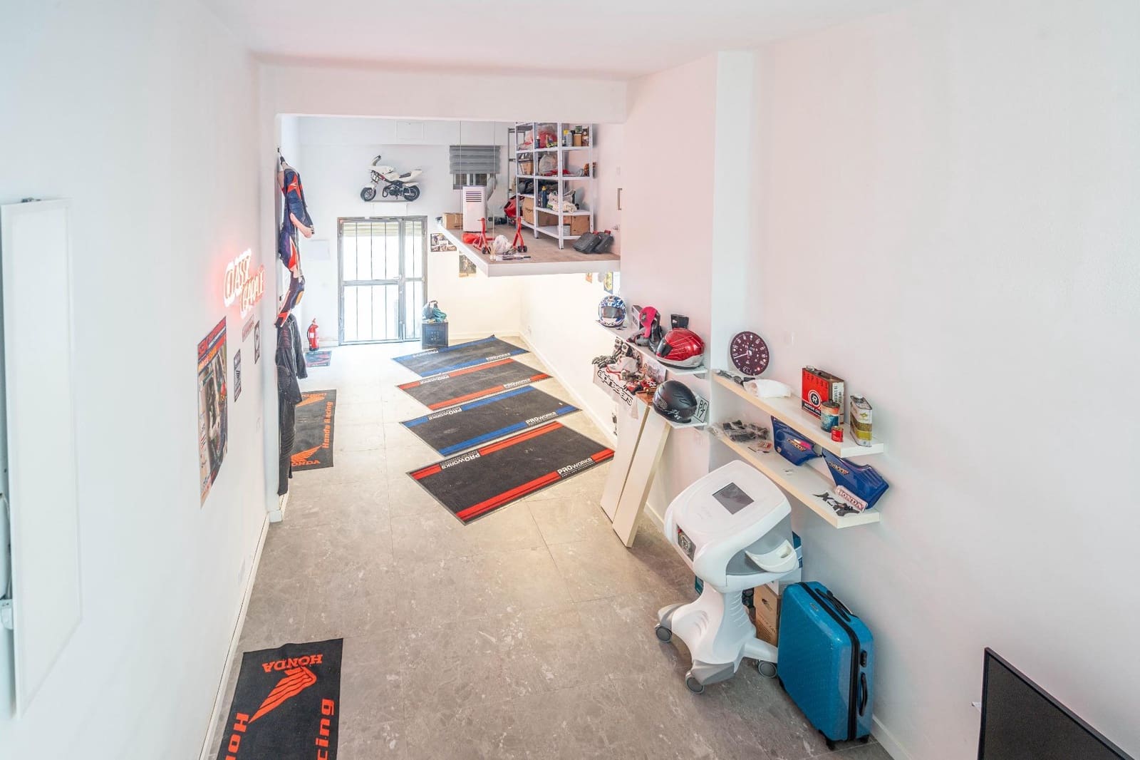 1 sovrum Kommersiell till salu i Valencia stad - 109 000 € (Ref: 9294271)