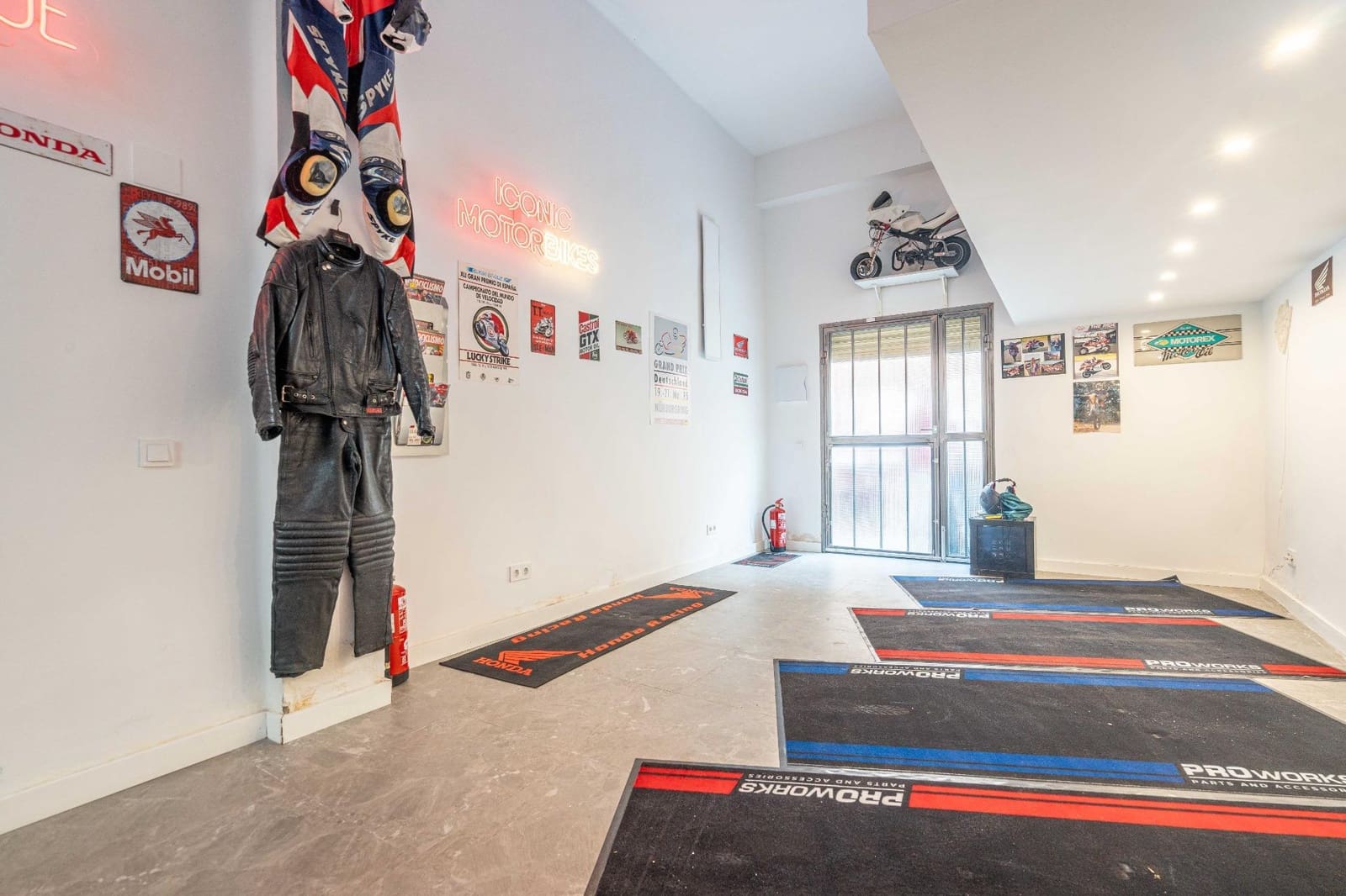 1 sovrum Kommersiell till salu i Valencia stad - 109 000 € (Ref: 9294271)