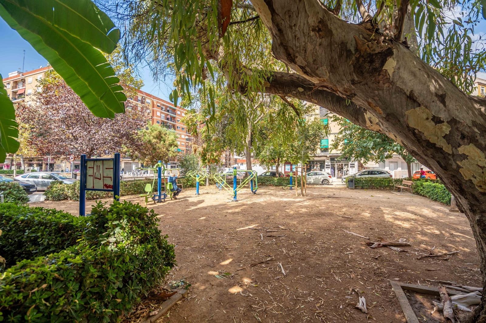 1 sovrum Kommersiell till salu i Valencia stad - 109 000 € (Ref: 9294271)