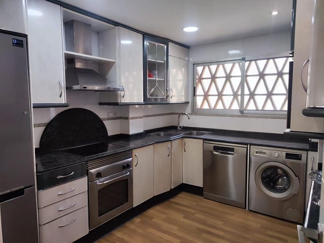 3 sypialnia Mieszkanie do wynajęcia w En Corts, Miasto Walencja - 1 400 € (Ref: 9297046)