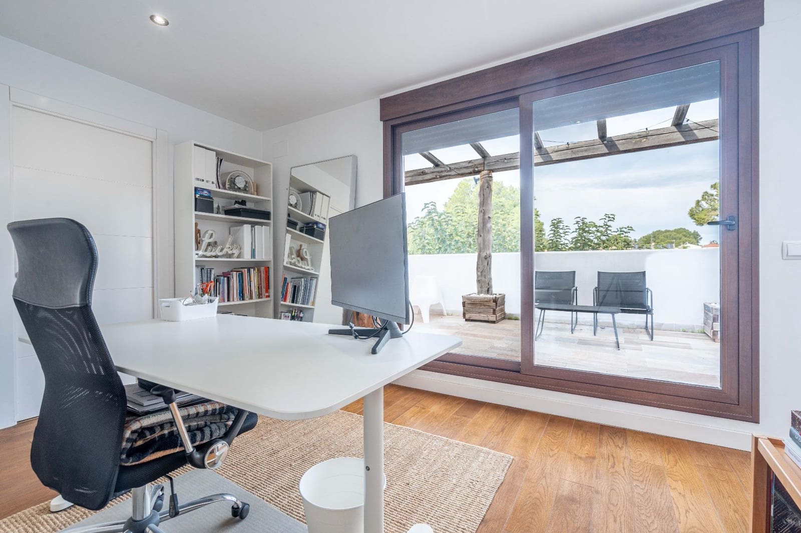 5 slaapkamer Villa te koop in La Canada met zwembad - € 650.000 (Ref: 9367379)