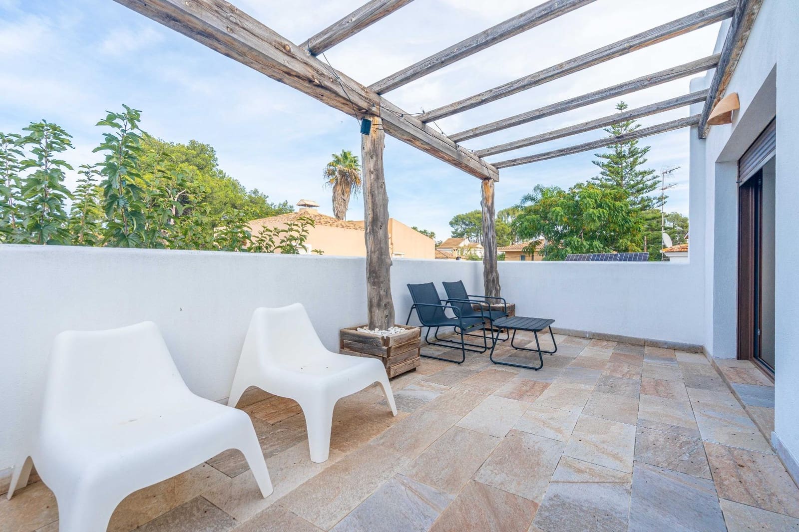 5 slaapkamer Villa te koop in La Canada met zwembad - € 650.000 (Ref: 9367379)