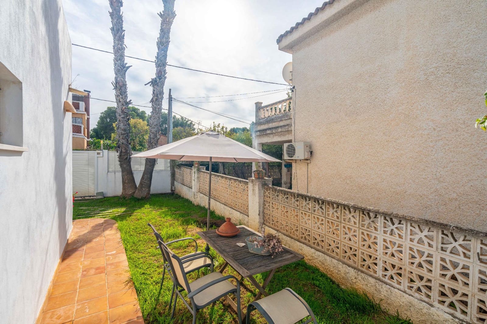 5 slaapkamer Villa te koop in La Canada met zwembad - € 650.000 (Ref: 9367379)