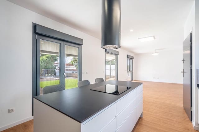 3 quarto Moradia para venda em Llíria - 305 000 € (Ref: 9379247)