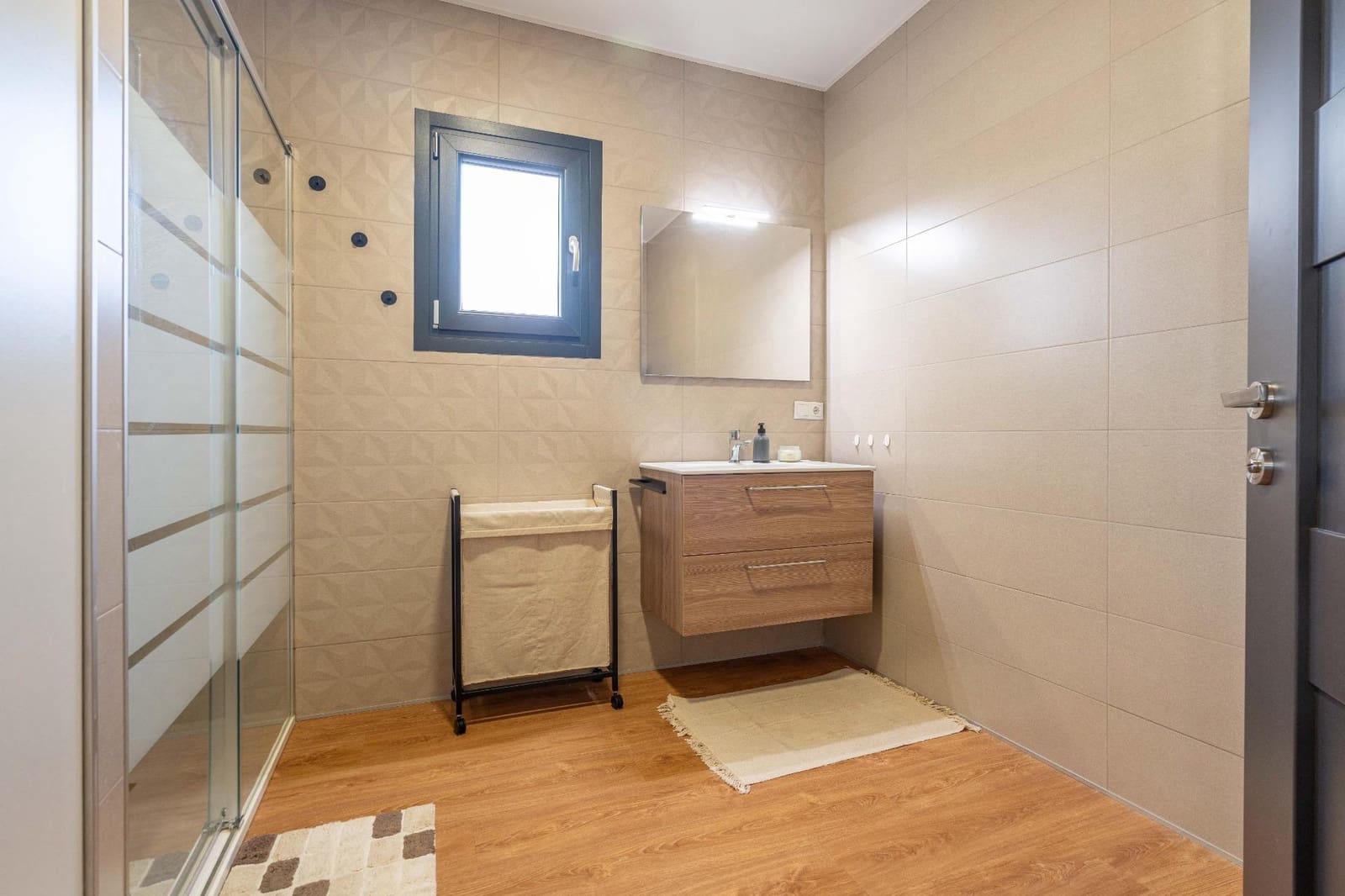 3 bedroom Villa for sale in Lliria - € 305,000 (Ref: 9379247)