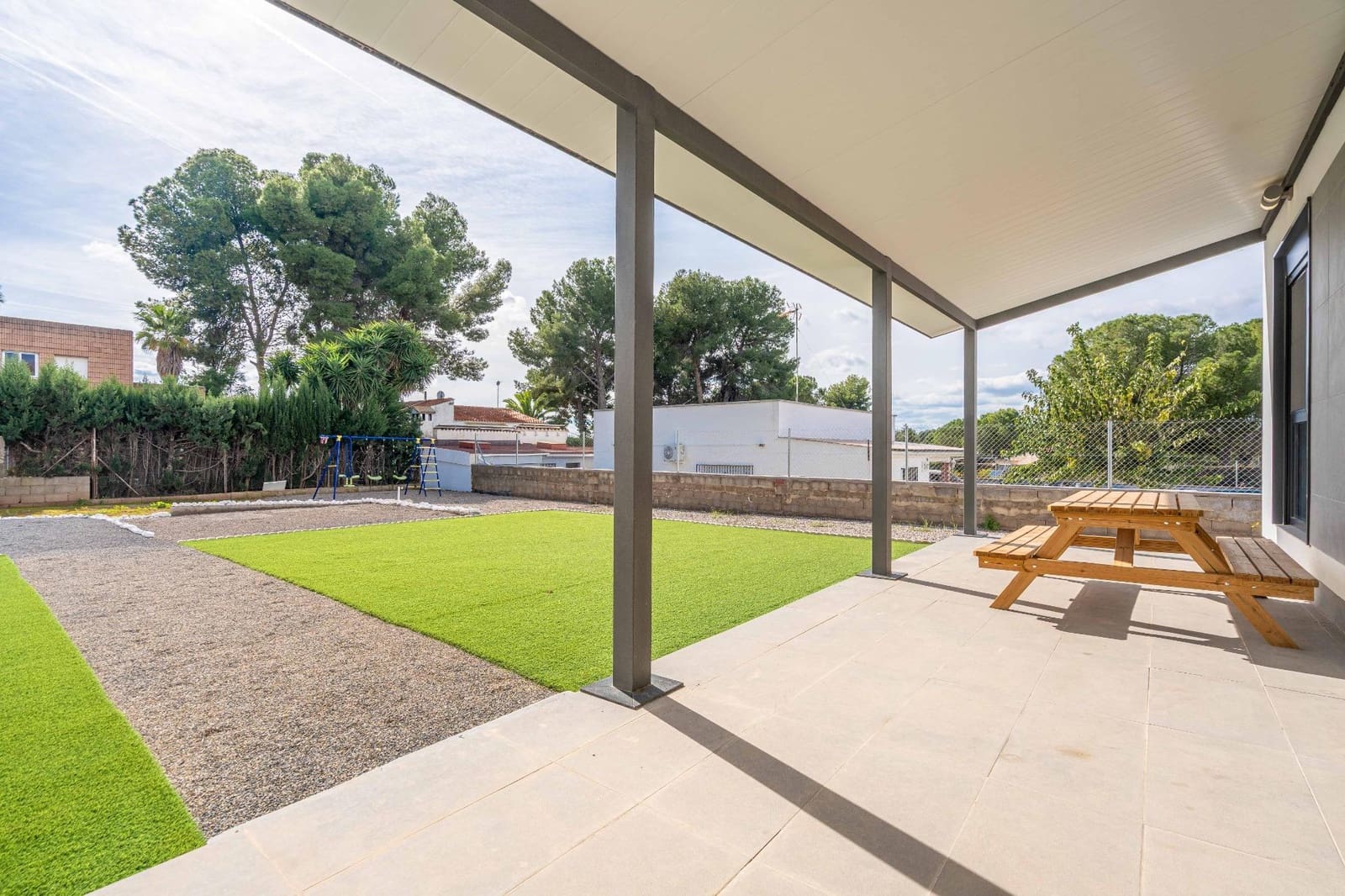 3 bedroom Villa for sale in Lliria - € 305,000 (Ref: 9379247)