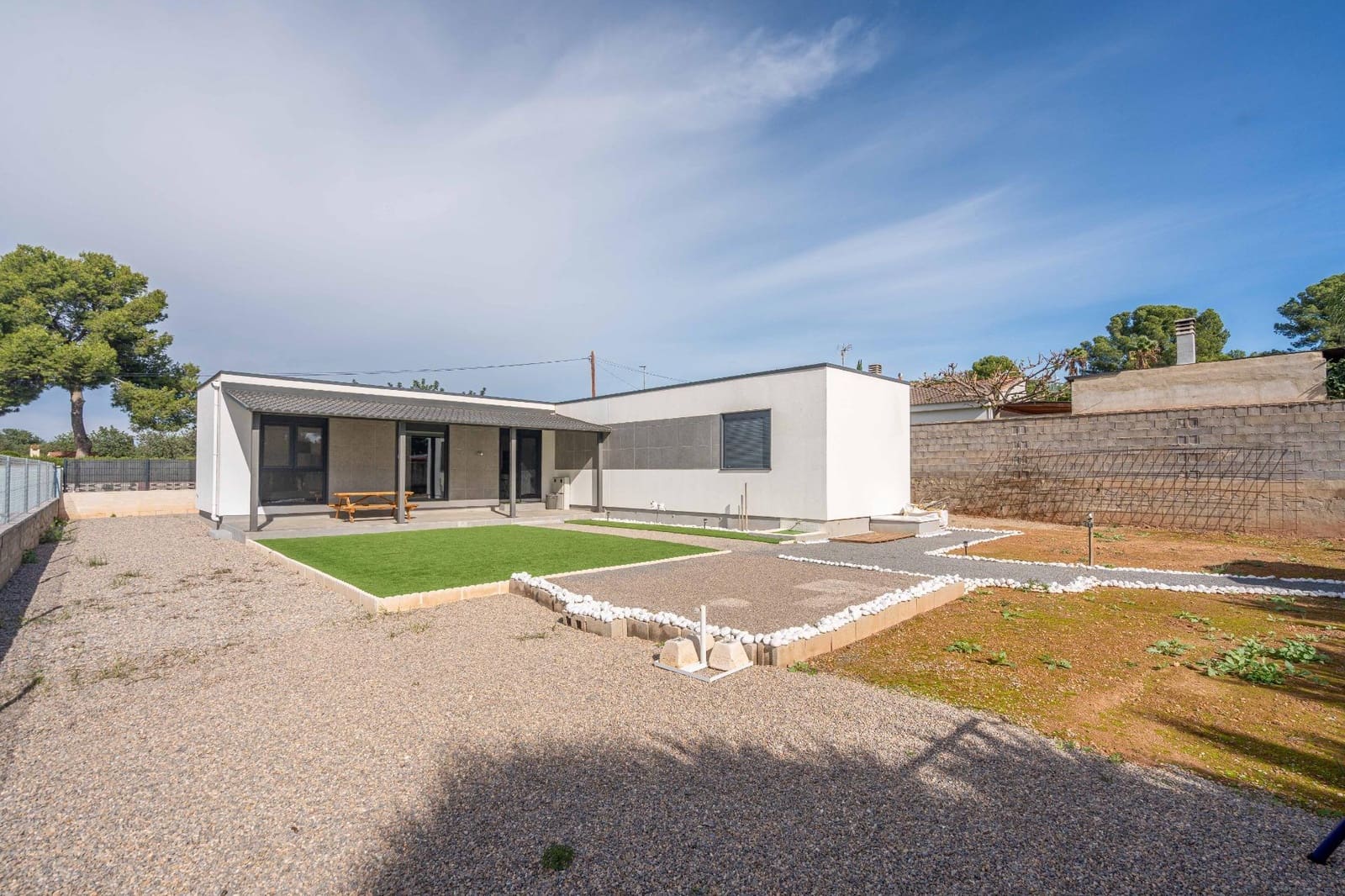 3 bedroom Villa for sale in Lliria - € 305,000 (Ref: 9379247)