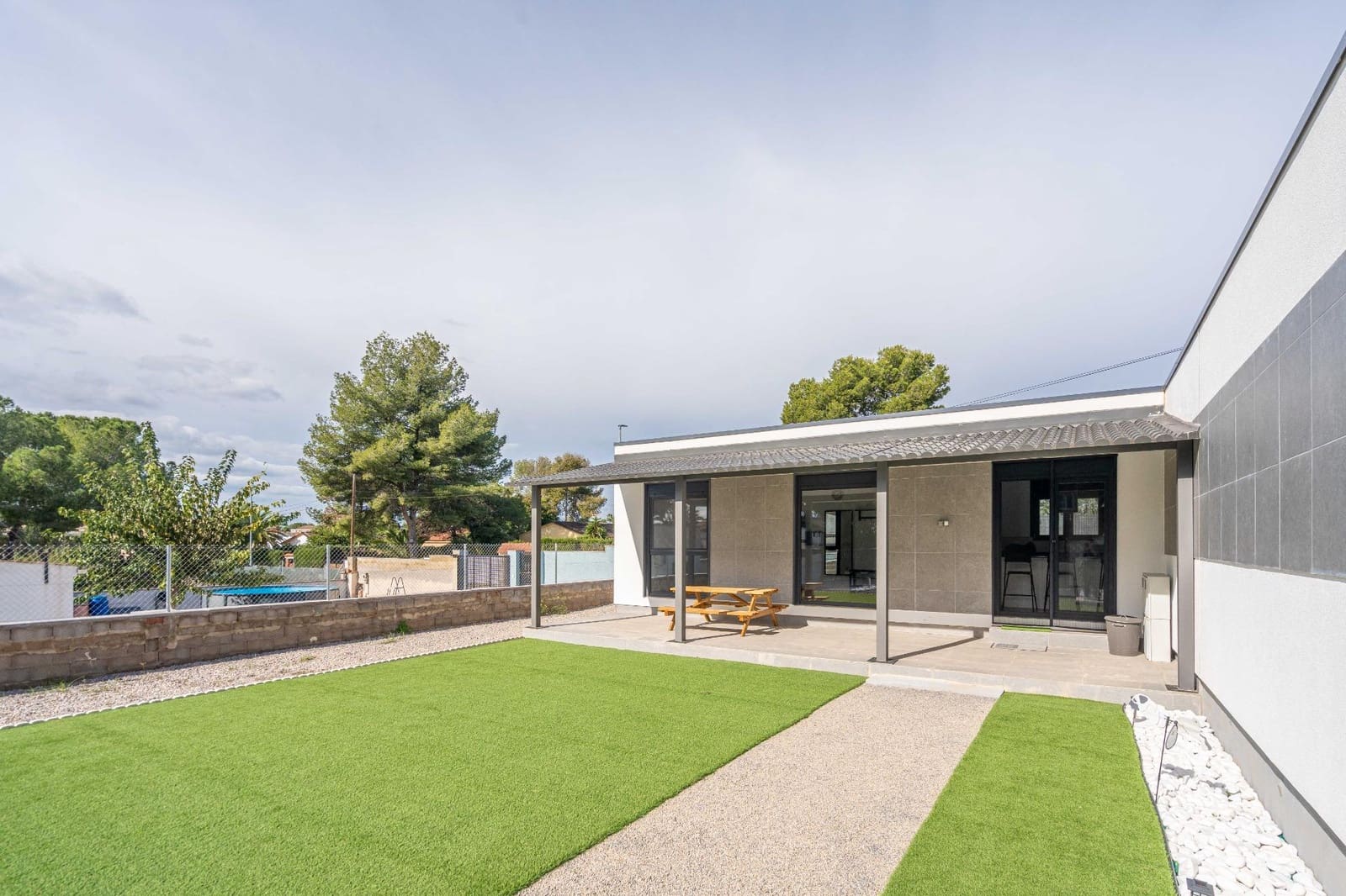 3 bedroom Villa for sale in Lliria - € 305,000 (Ref: 9379247)