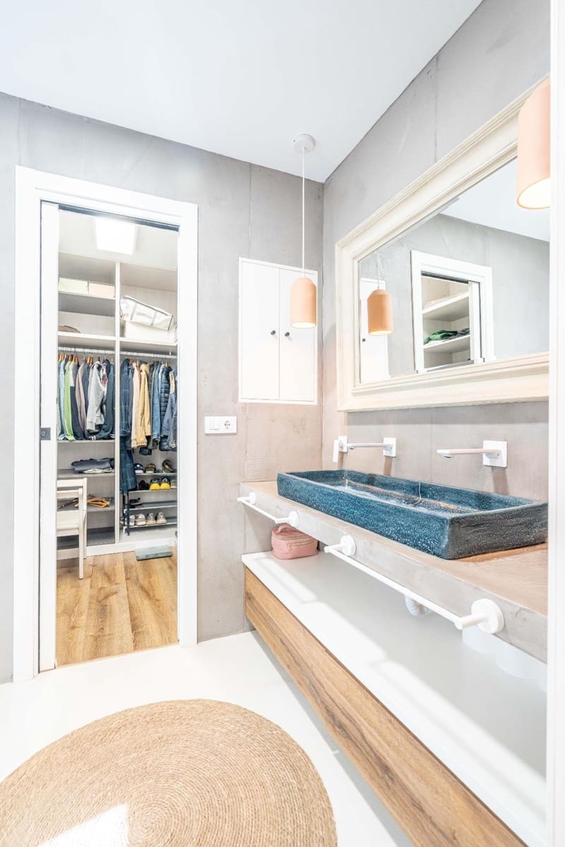 4 bedroom Villa for sale in La Canada with pool garage - € 1,060,000 (Ref: 9388089)