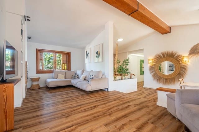 4 soveværelse Villa til salg i La Cañada, Paterna med swimmingpool garage - € 1.060.000 (Ref: 9388089)