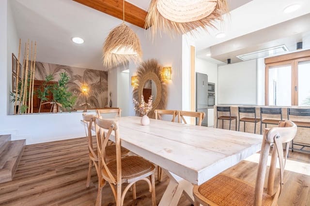 4 soveværelse Villa til salg i La Cañada, Paterna med swimmingpool garage - € 1.060.000 (Ref: 9388089)