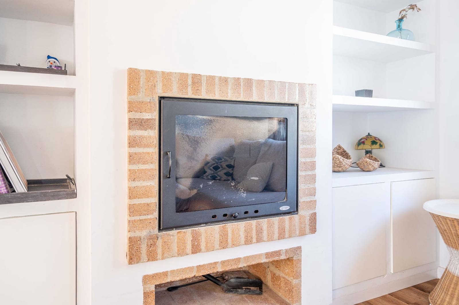 4 bedroom Villa for sale in La Canada with pool garage - € 1,060,000 (Ref: 9388089)