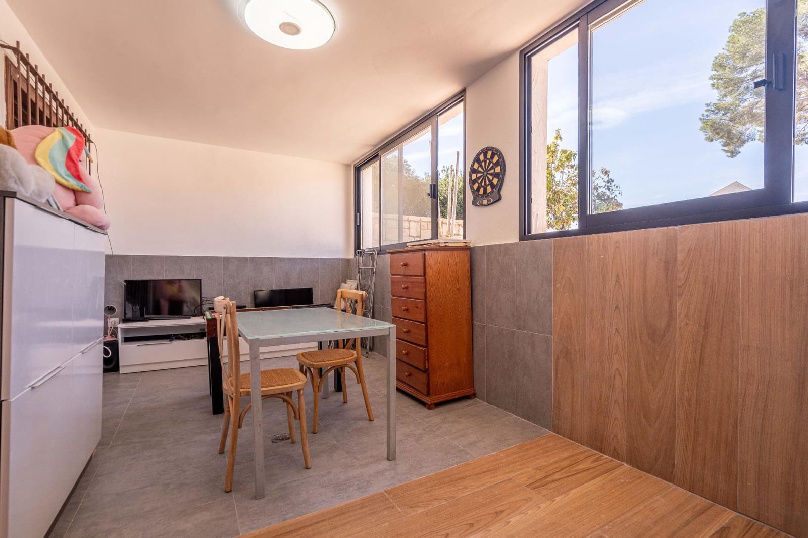 4 bedroom Villa for sale in La Canada with pool garage - € 1,060,000 (Ref: 9388089)