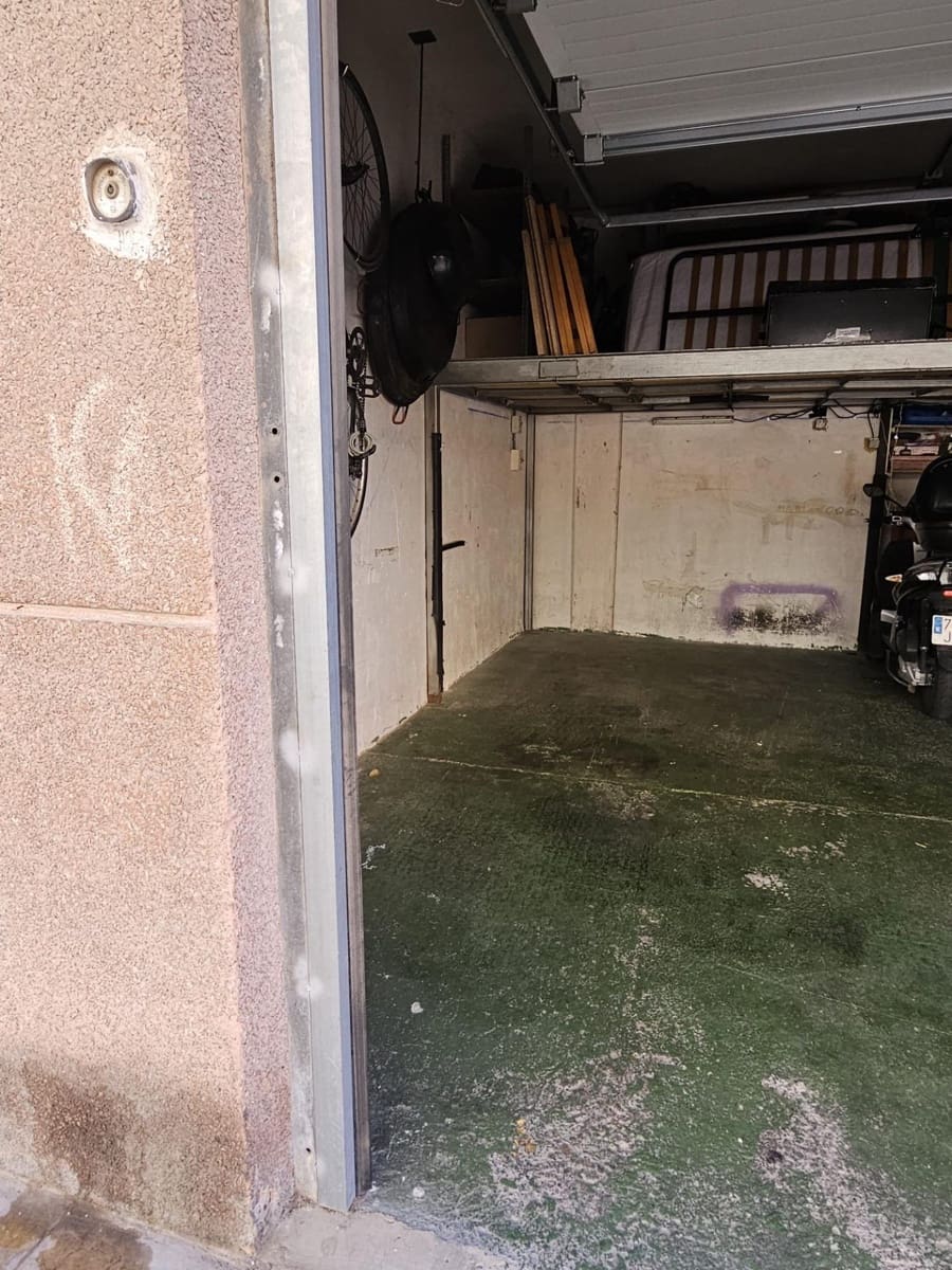 Garage in vendita in Valencia citta - 24.500 € (Rif: 9391107)