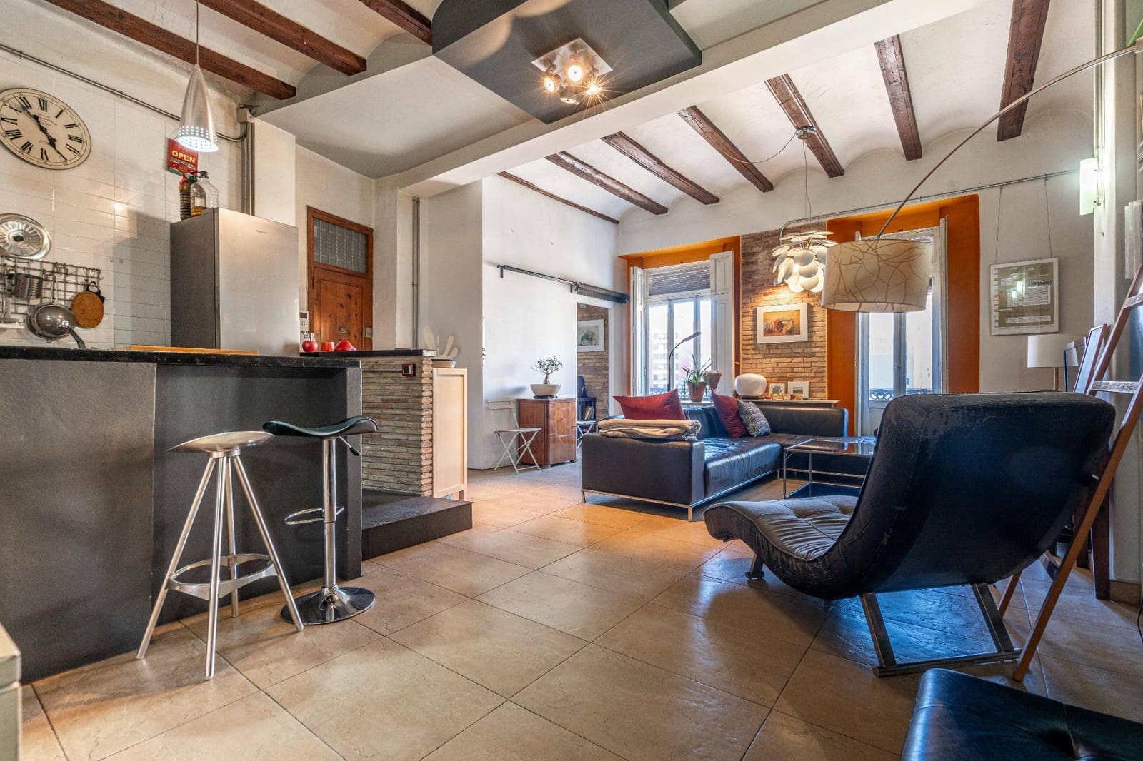 3 soveværelse Lejlighed til salg i Valencia by - € 330.000 (Ref: 9416022)