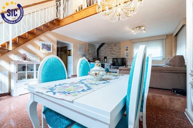 4 soveværelse Villa til salg i Torrent med swimmingpool - € 437.000 (Ref: 9419580)